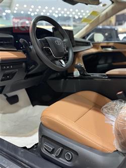 تۆیۆتا کامری